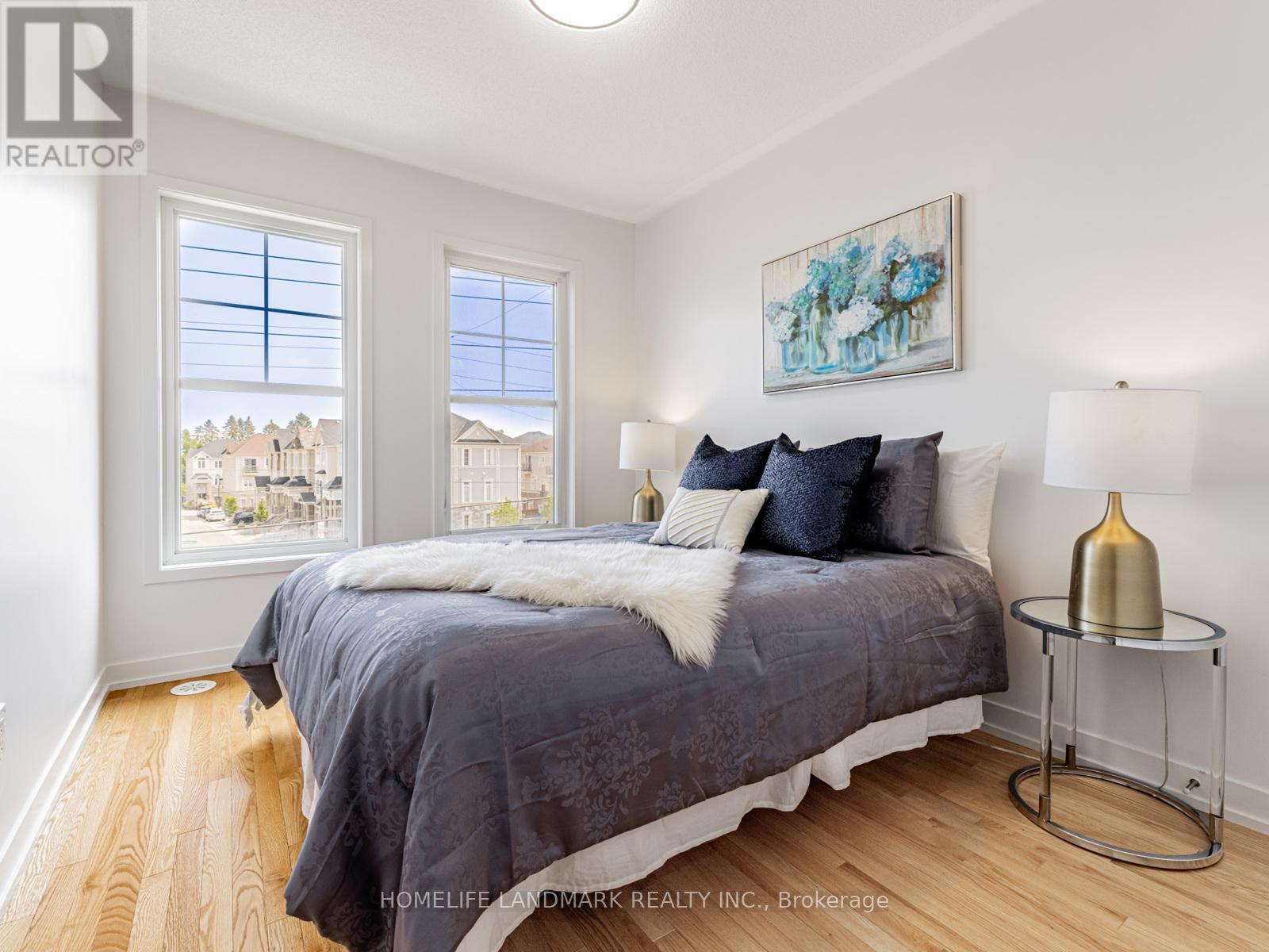 Photo 13 of 10606 Bathurst Street, Vaughan ON