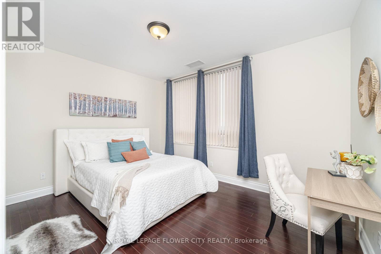 Photo 22 of Ph 5 1 Belvedere Court, Brampton ON