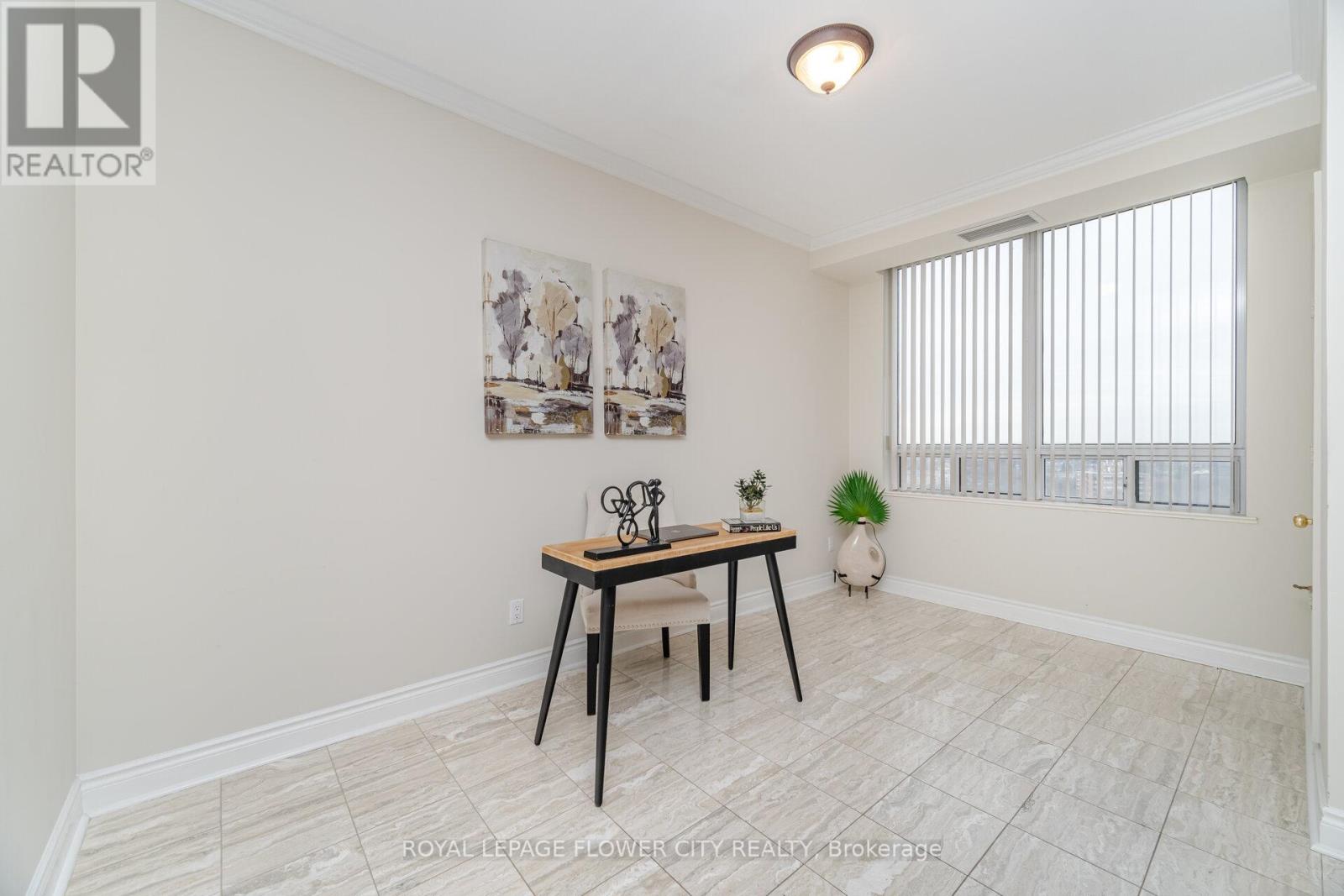 Photo 13 of Ph 5 1 Belvedere Court, Brampton ON