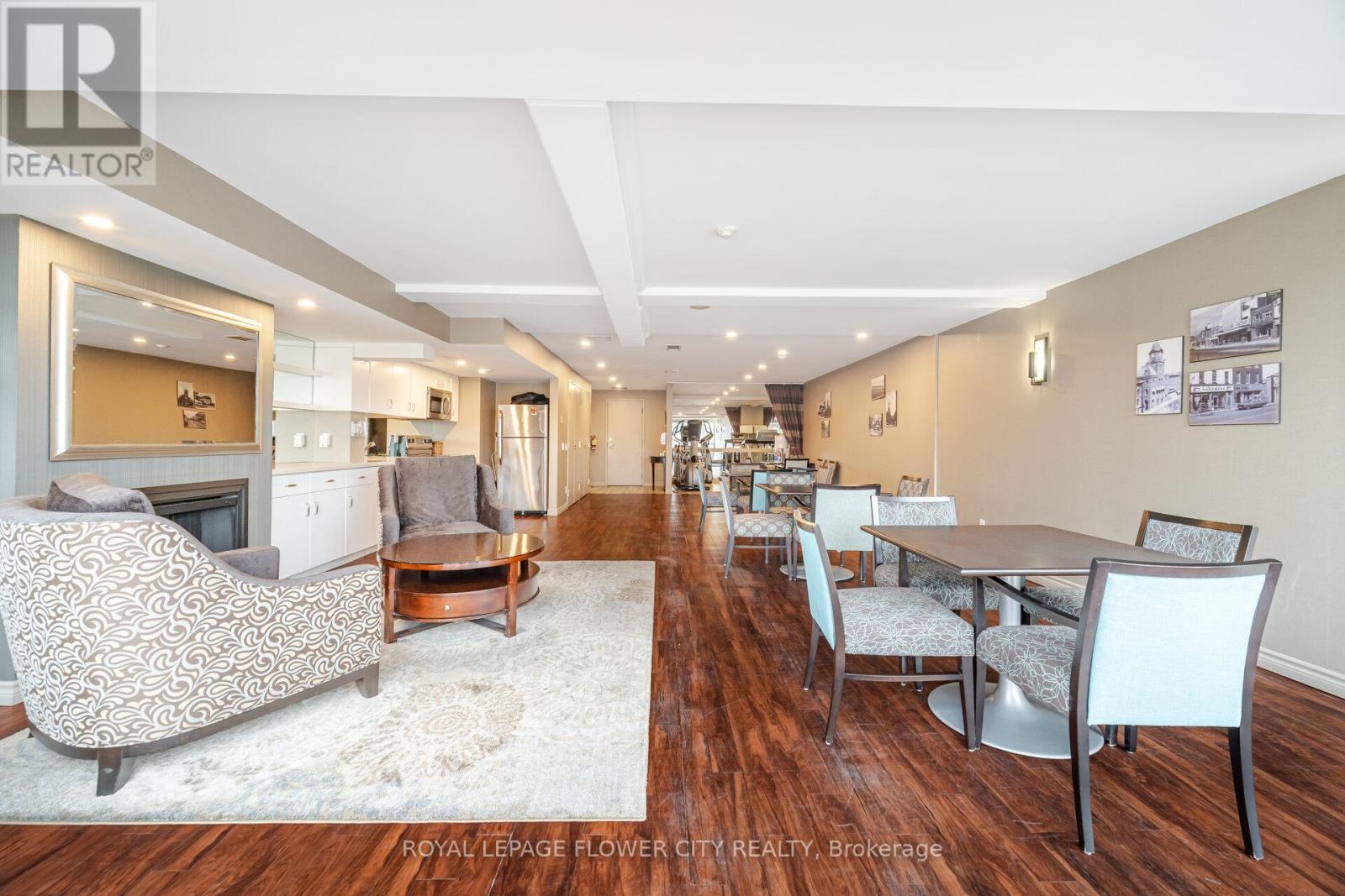 Photo 33 of Ph 5 1 Belvedere Court, Brampton ON