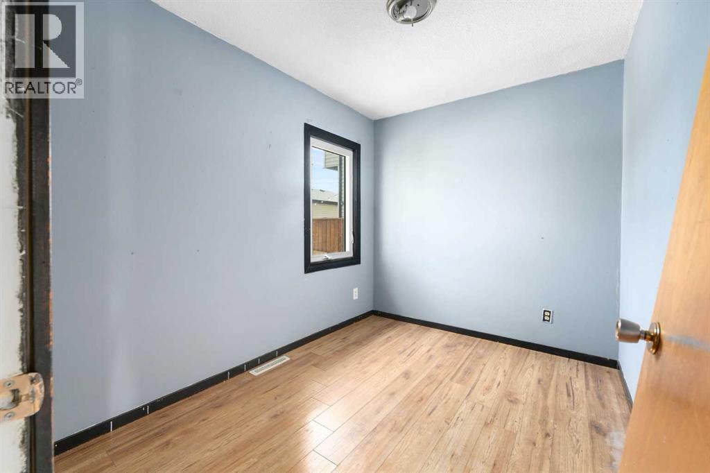 Single Family House Bungalow for Sale in   Avenue NW Bowness Calgary 