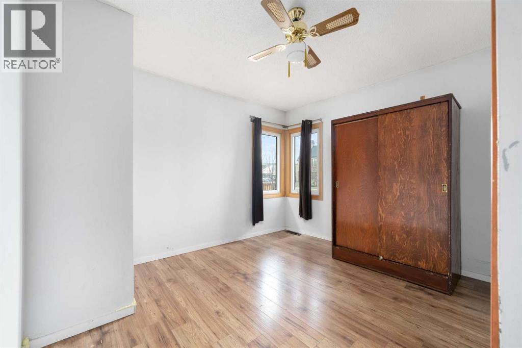 Single Family House Bungalow for Sale in   Avenue NW Bowness Calgary 