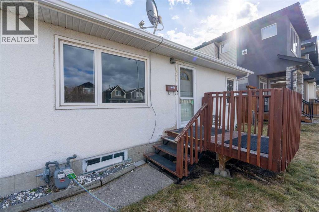 Single Family House Bungalow for Sale in   Avenue NW Bowness Calgary 