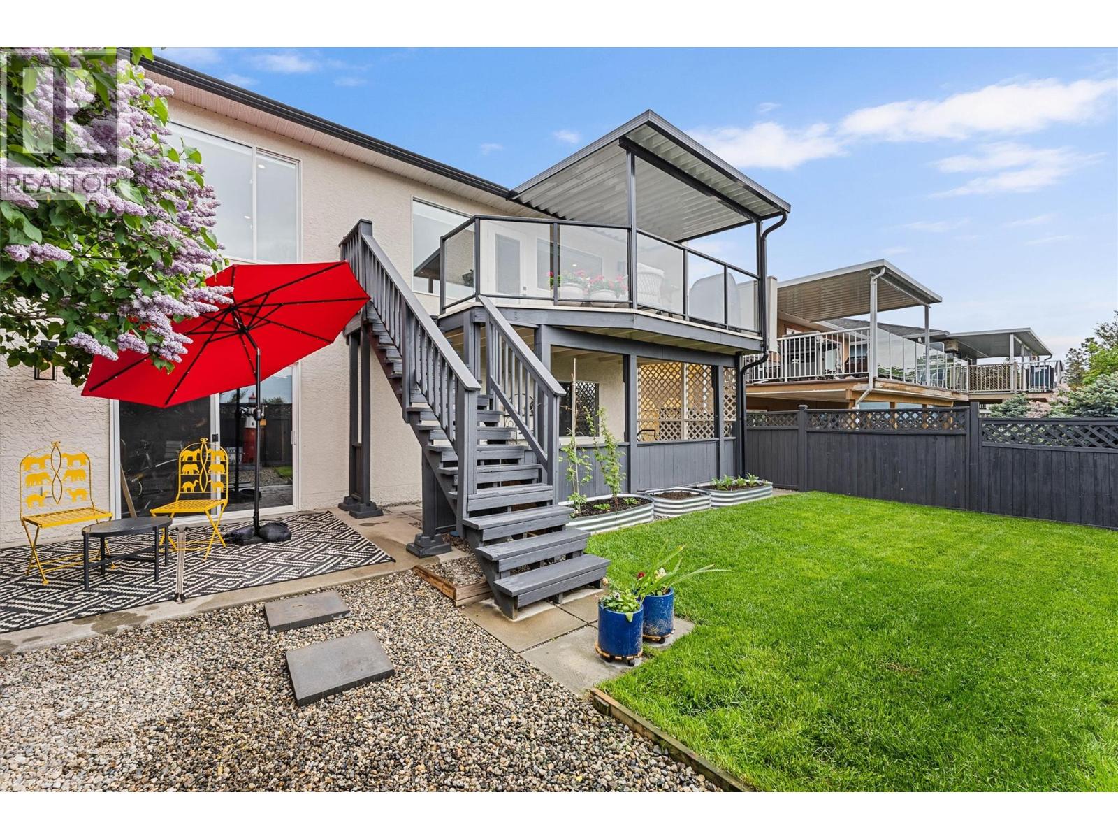 327 2440 Old Okanagan Highway, West Kelowna