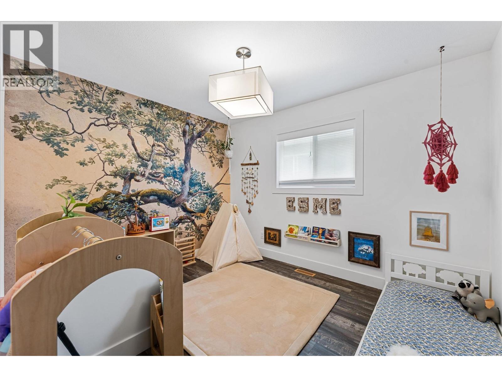 327 2440 Old Okanagan Highway, West Kelowna