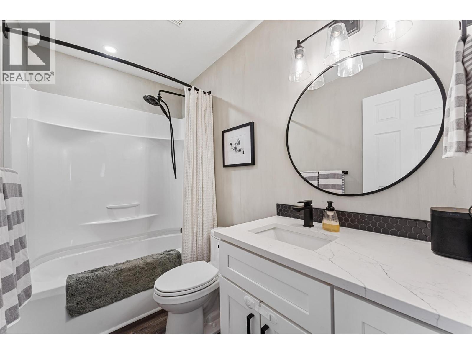 327 2440 Old Okanagan Highway, West Kelowna
