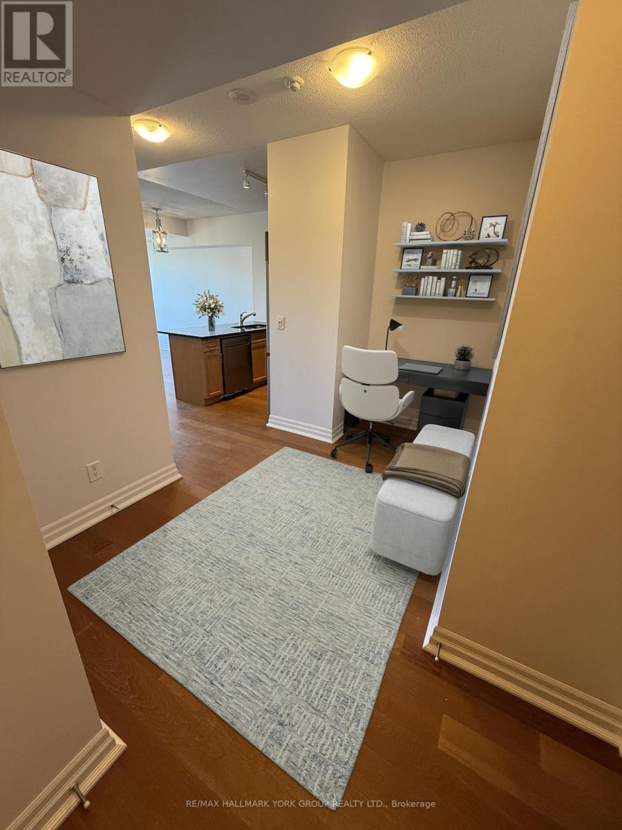 Photo 5 of 434 180 John West Way, Aurora ON