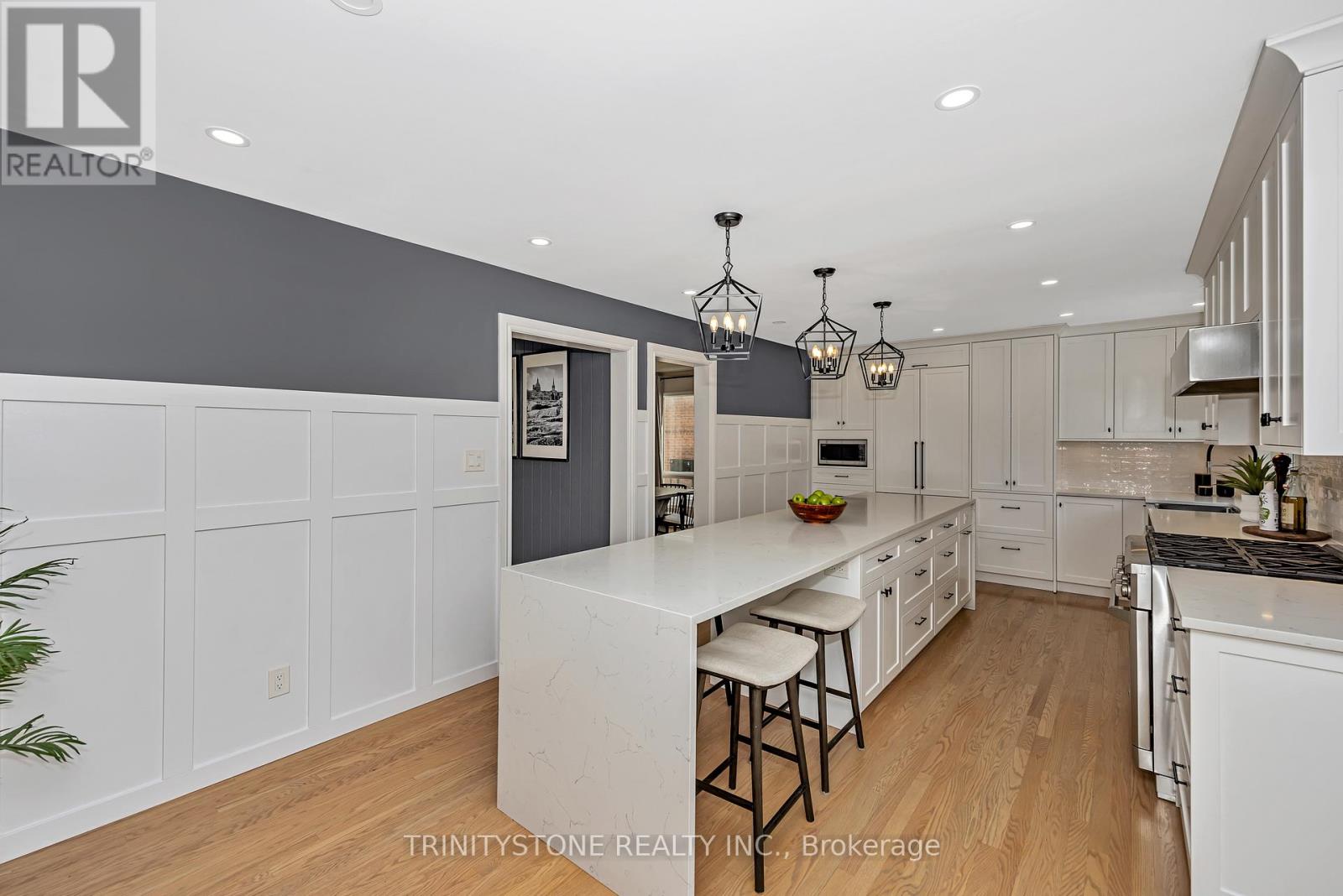 Photo 13 of 32 Kyle Avenue, Ottawa ON