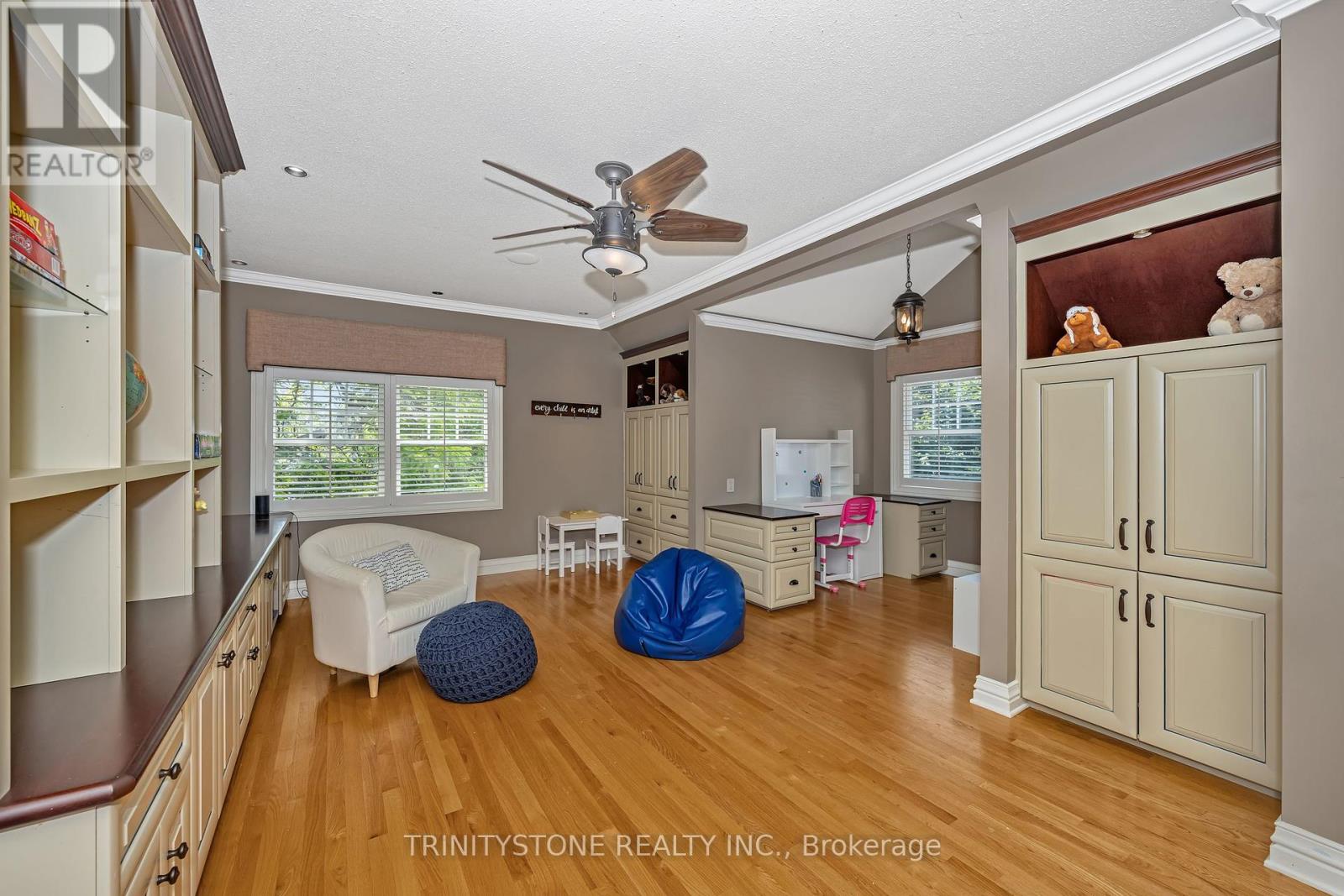 Photo 26 of 32 Kyle Avenue, Ottawa ON