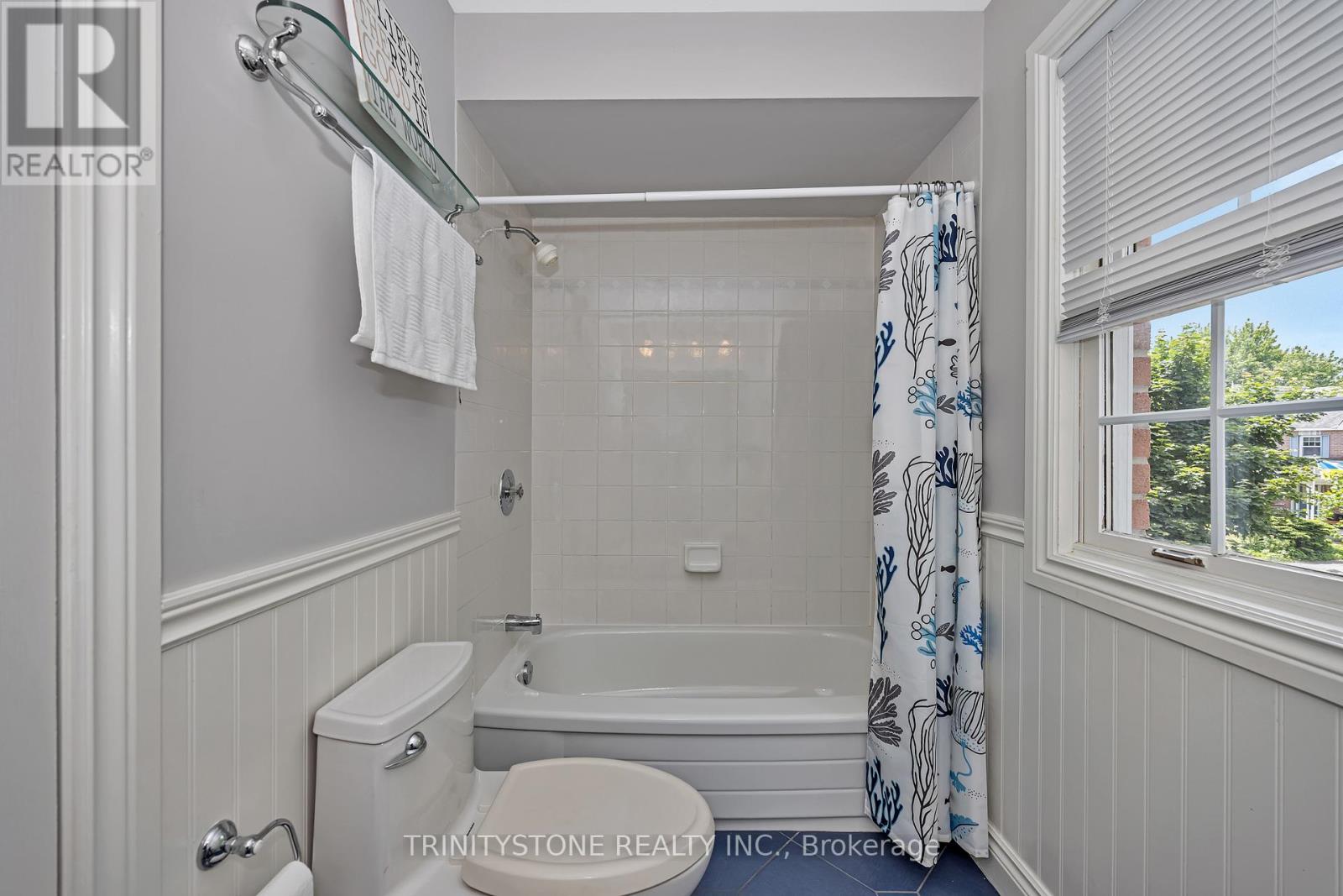 Photo 35 of 32 Kyle Avenue, Ottawa ON