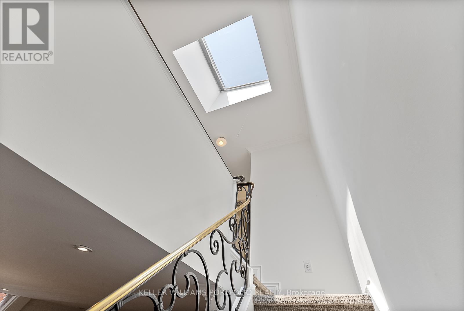 Photo 20 of 150 Rose Park Drive, Toronto ON