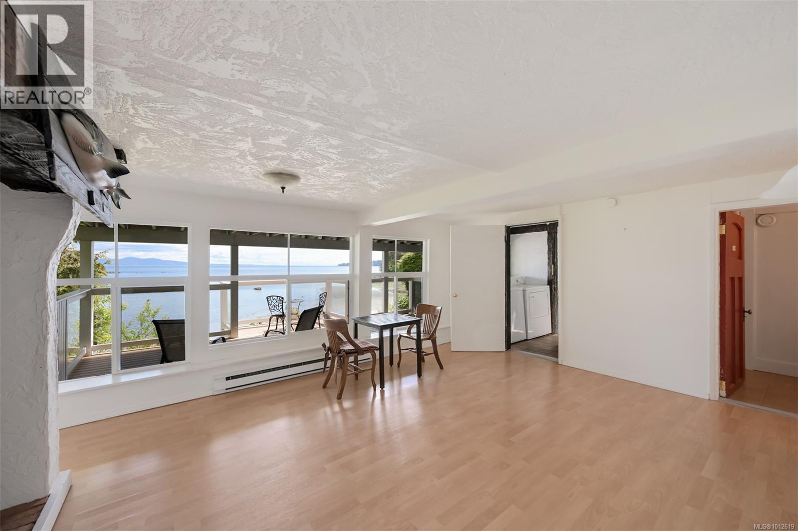 4955 Cordova Bay Rd, Saanich