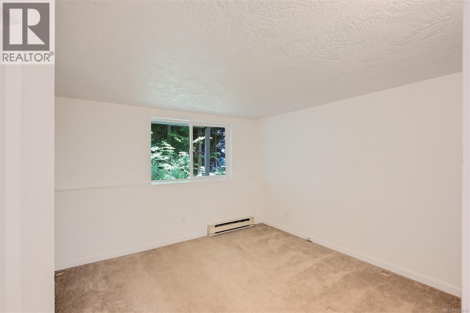 4955 Cordova Bay Rd, Saanich