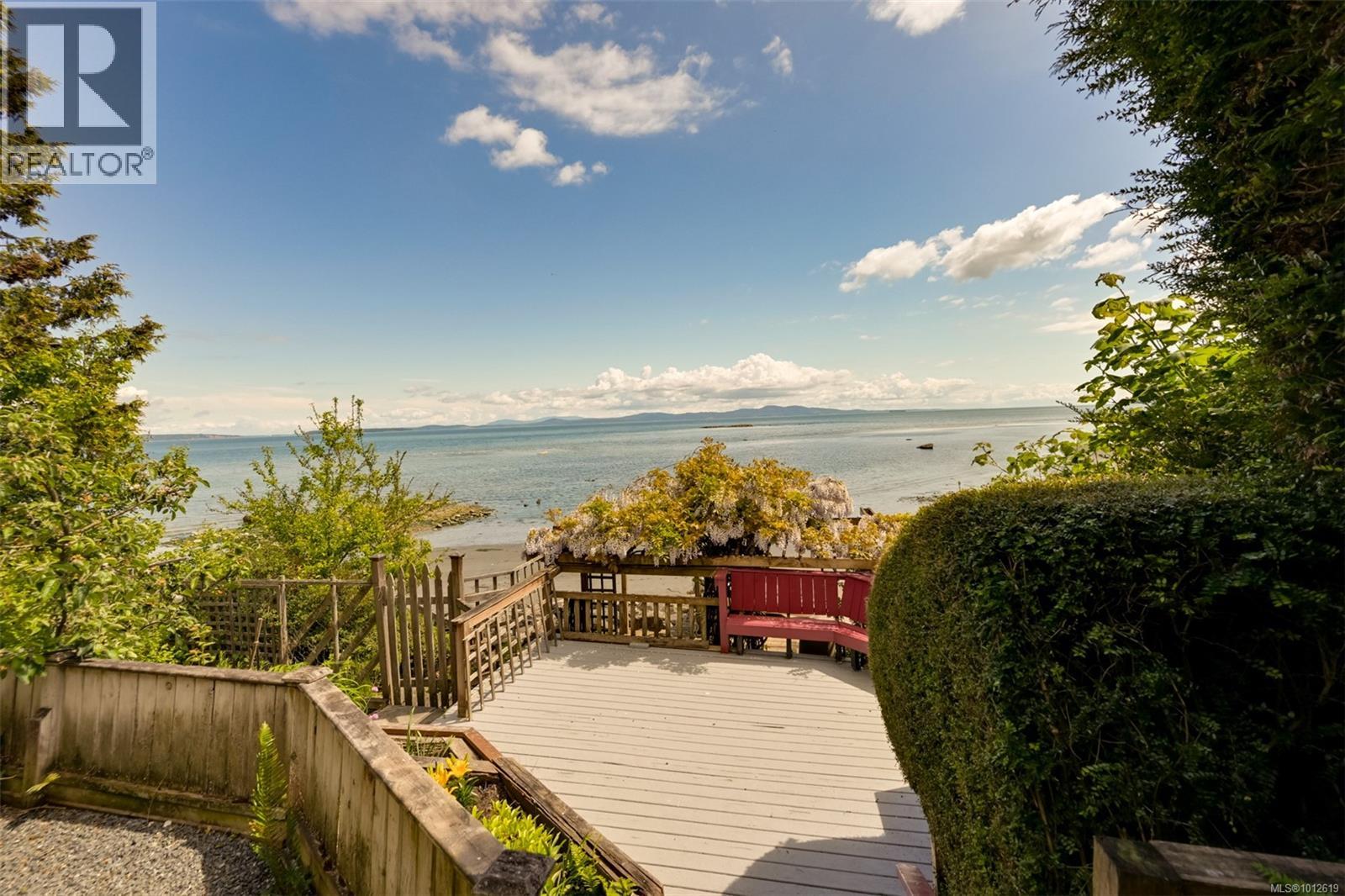 4955 Cordova Bay Rd, Saanich