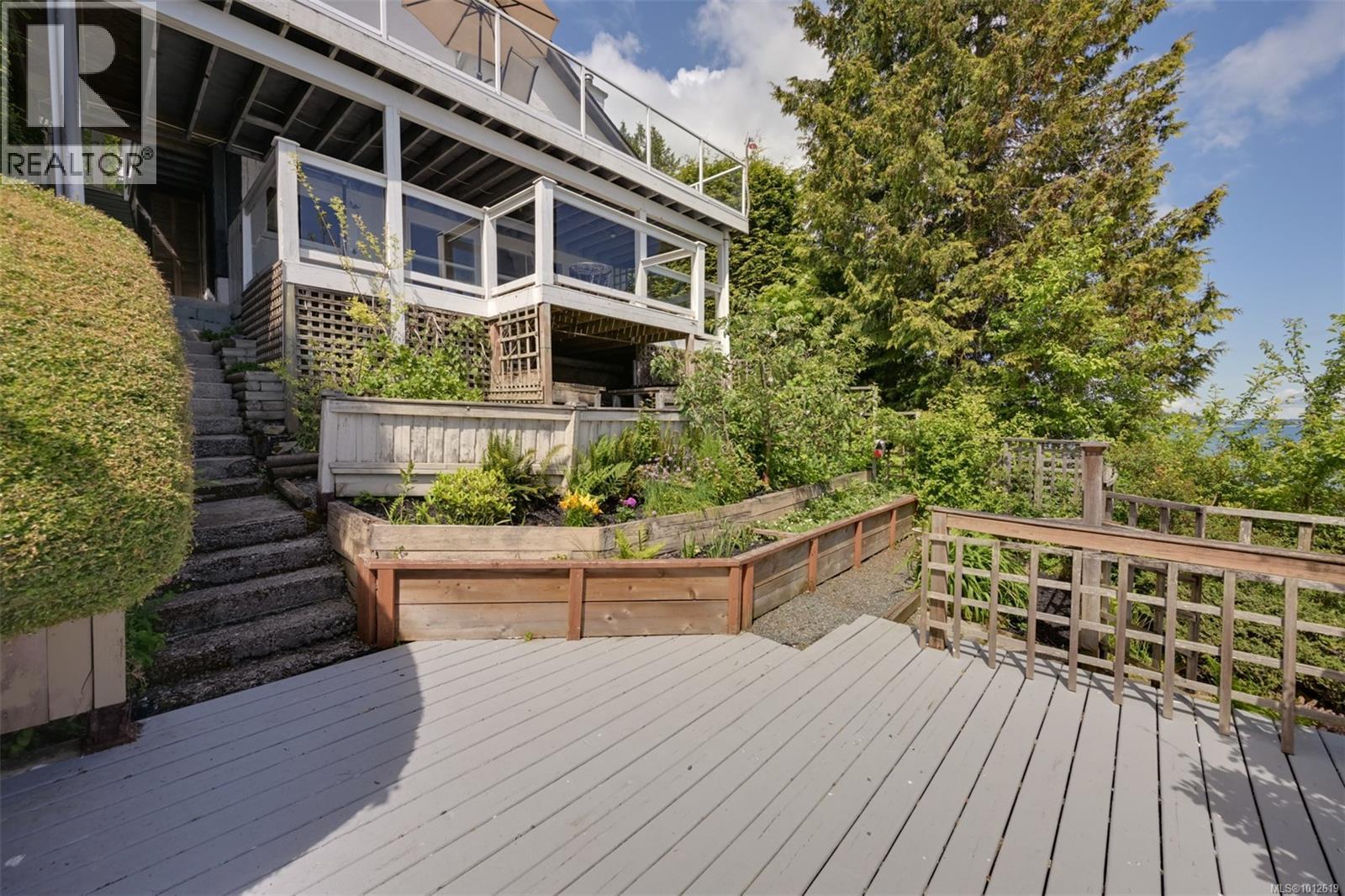 4955 Cordova Bay Rd, Saanich