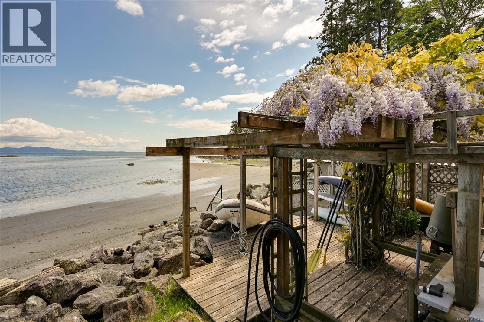 4955 Cordova Bay Rd, Saanich