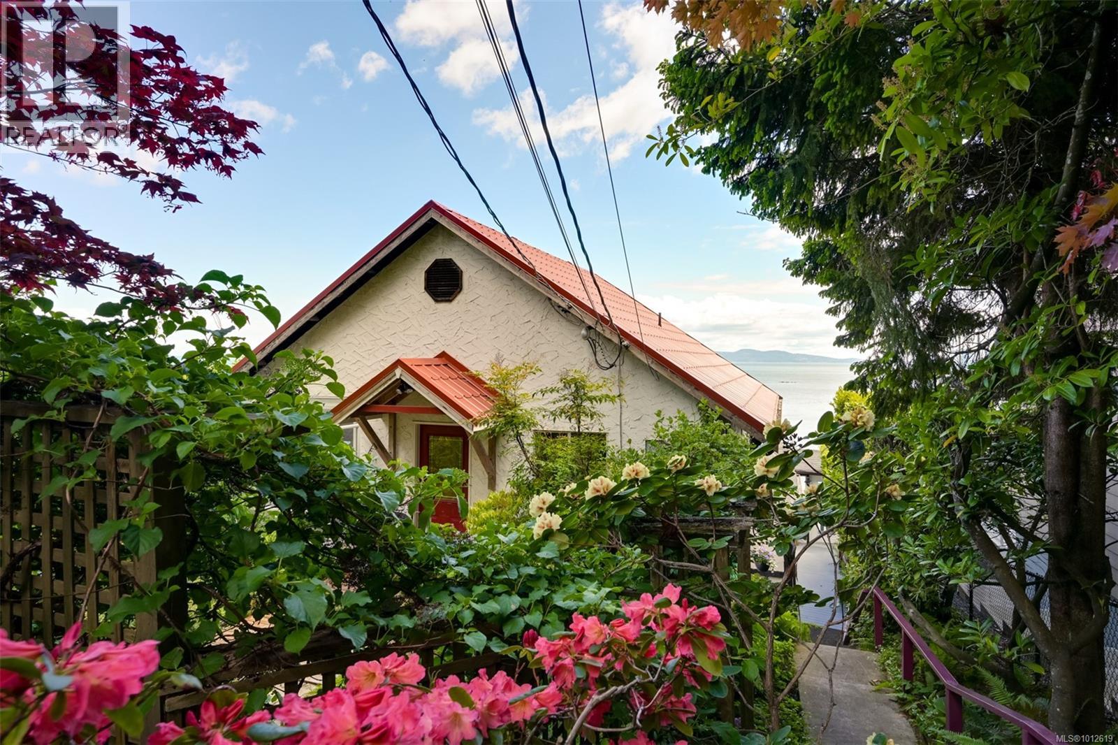4955 Cordova Bay Rd, Saanich