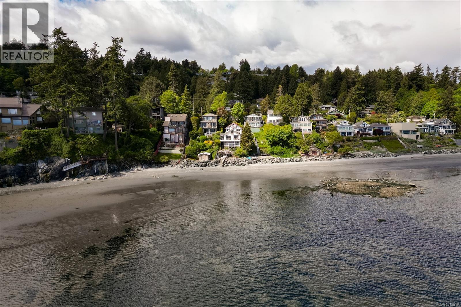 4955 Cordova Bay Rd, Saanich