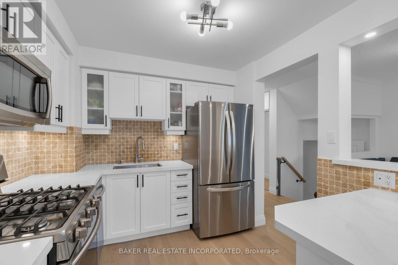 Photo 13 of 47 333 Meadows Boulevard, Mississauga ON