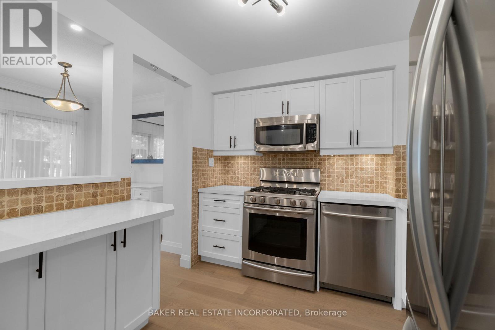 Photo 15 of 47 333 Meadows Boulevard, Mississauga ON
