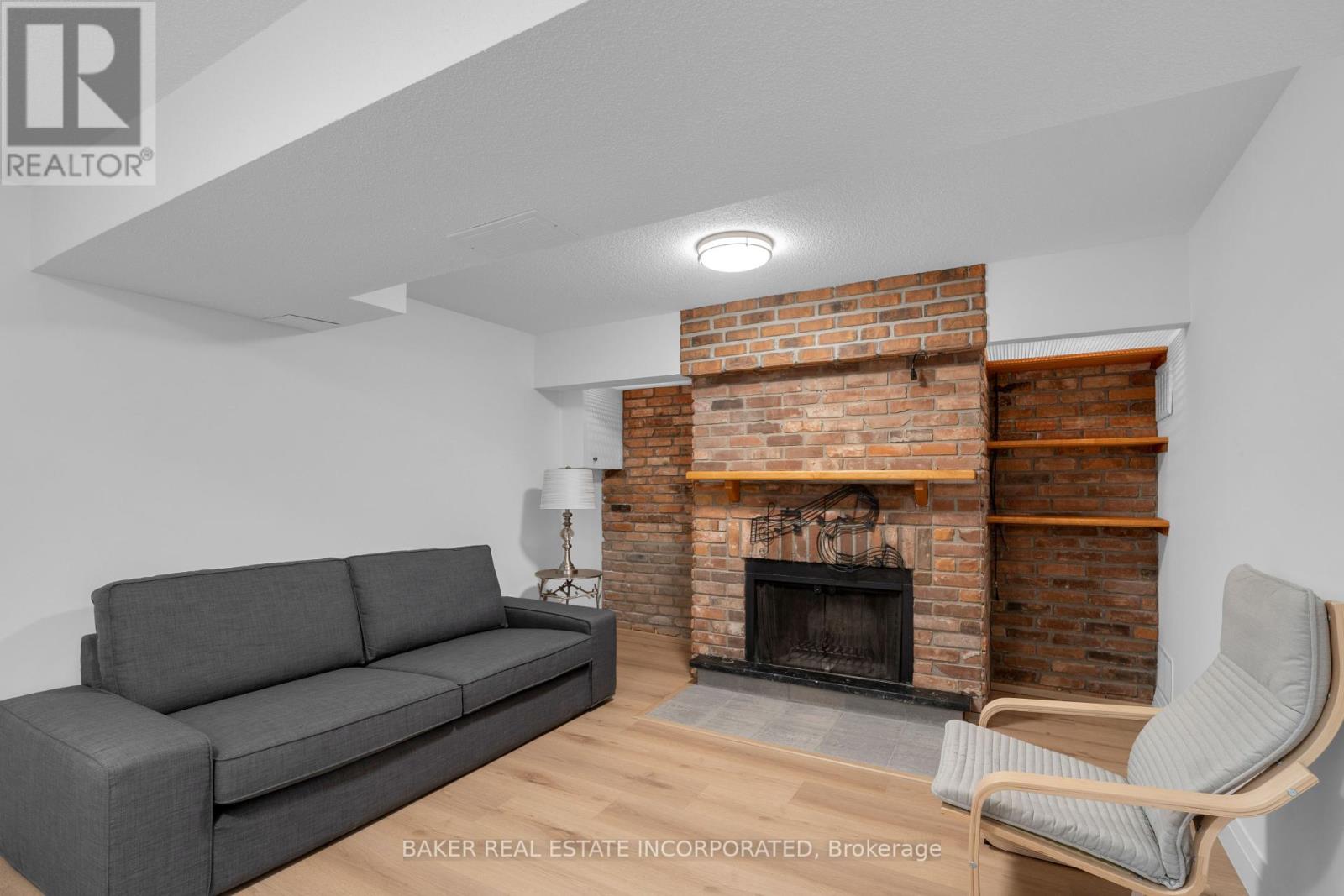Photo 27 of 47 333 Meadows Boulevard, Mississauga ON