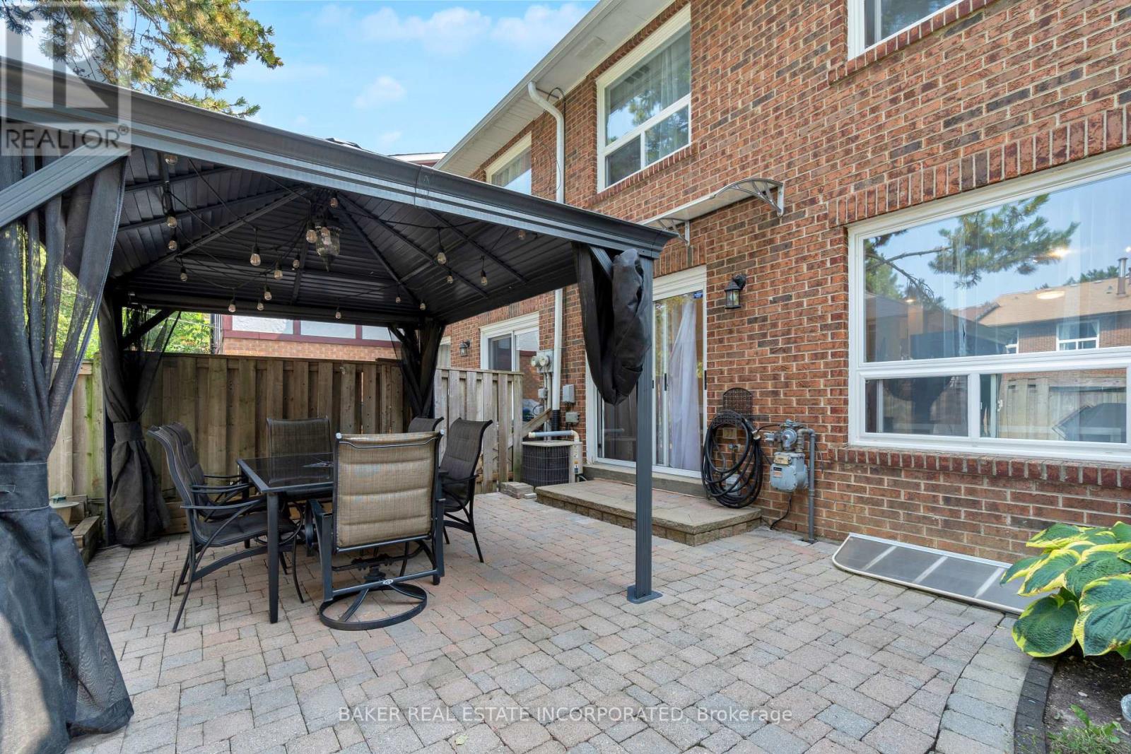 Photo 35 of 47 333 Meadows Boulevard, Mississauga ON