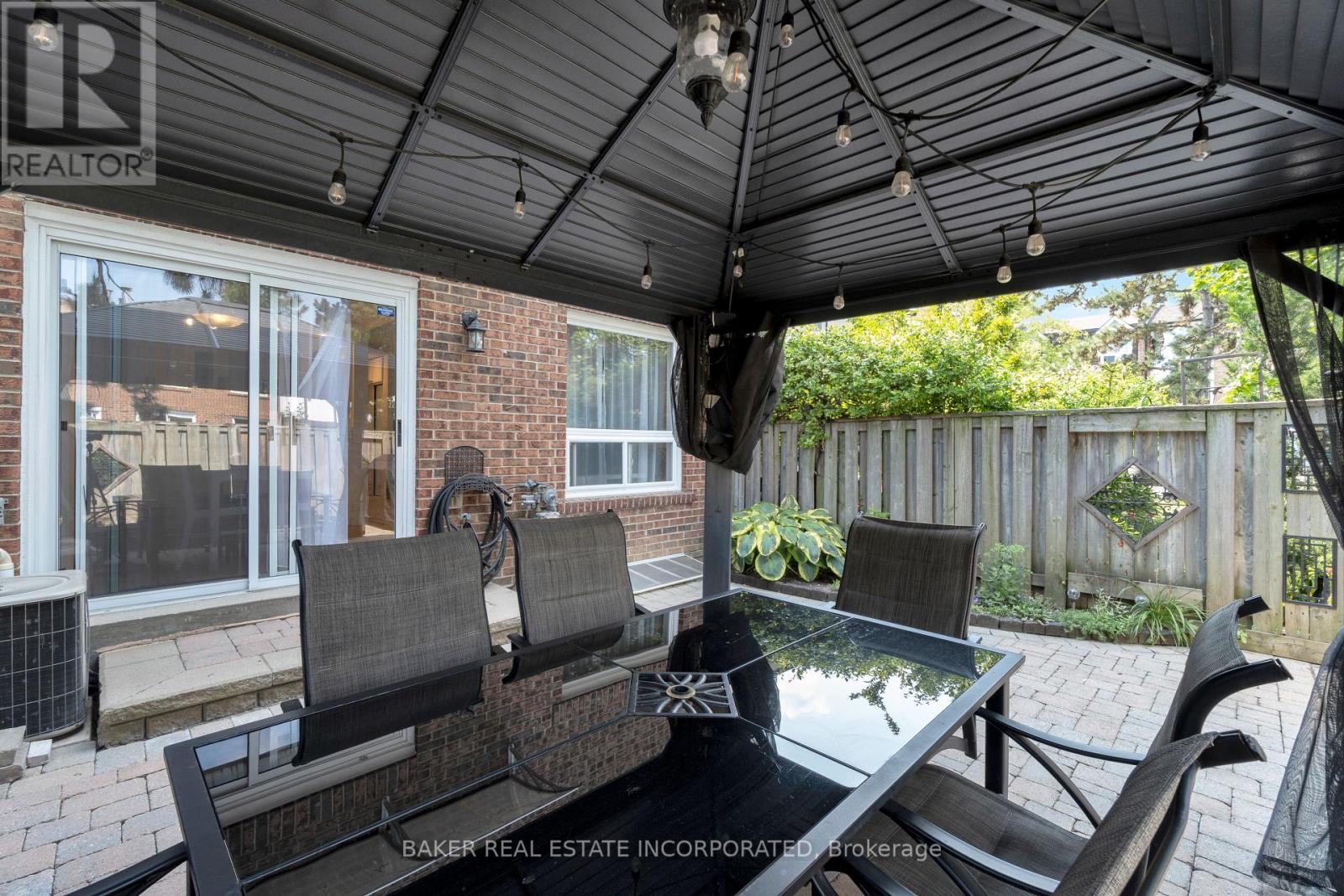 Photo 36 of 47 333 Meadows Boulevard, Mississauga ON
