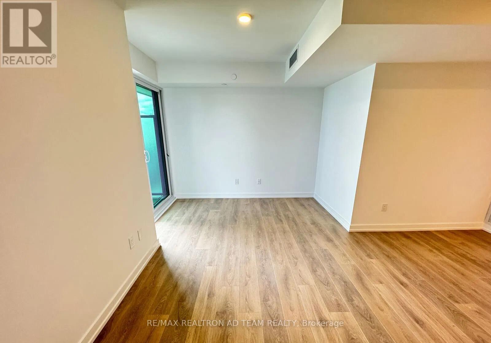Photo 18 of 1033 1100 Sheppard Avenue W, Toronto ON