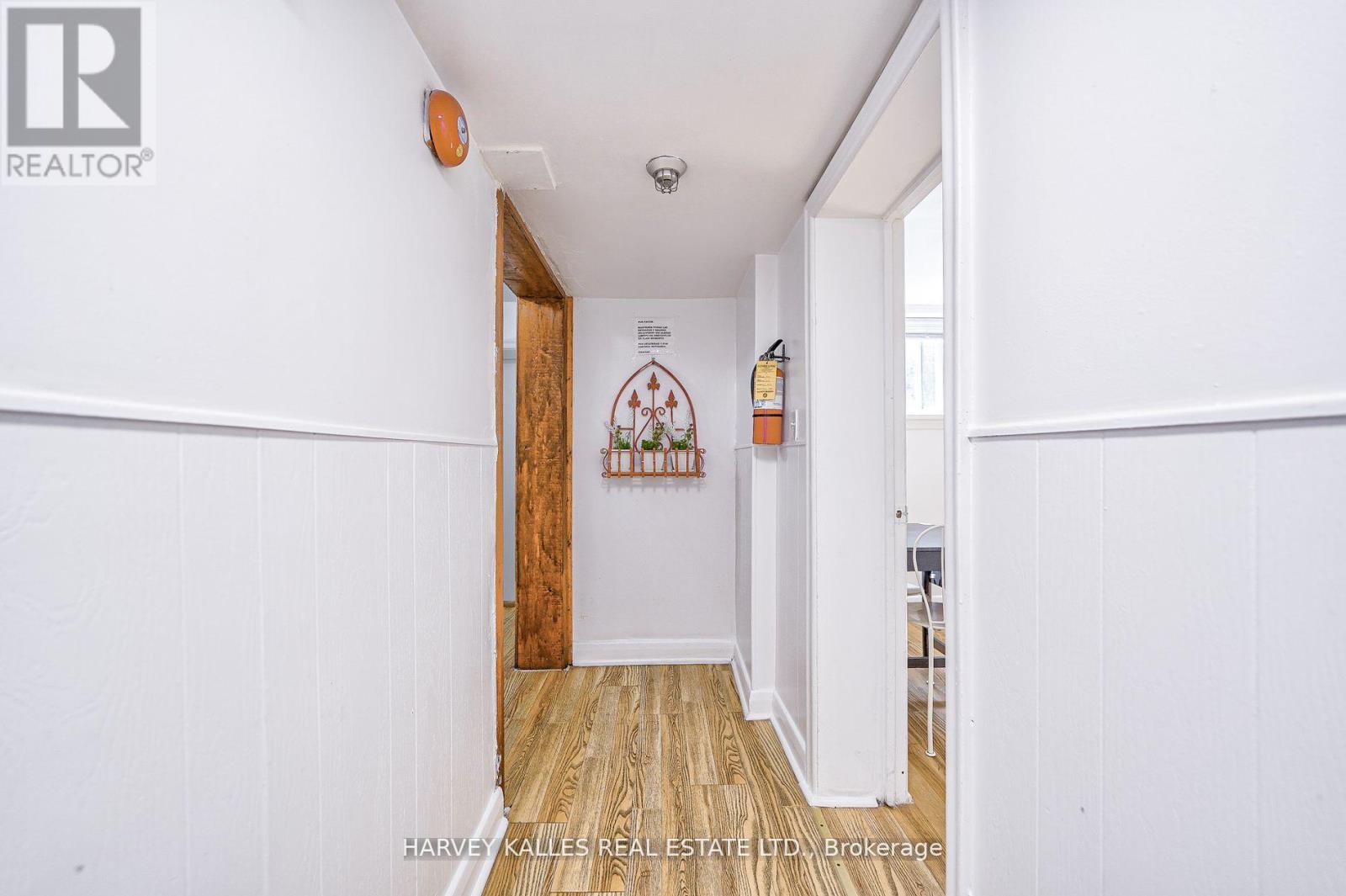Photo 12 of 40 Dominion Road, Toronto ON