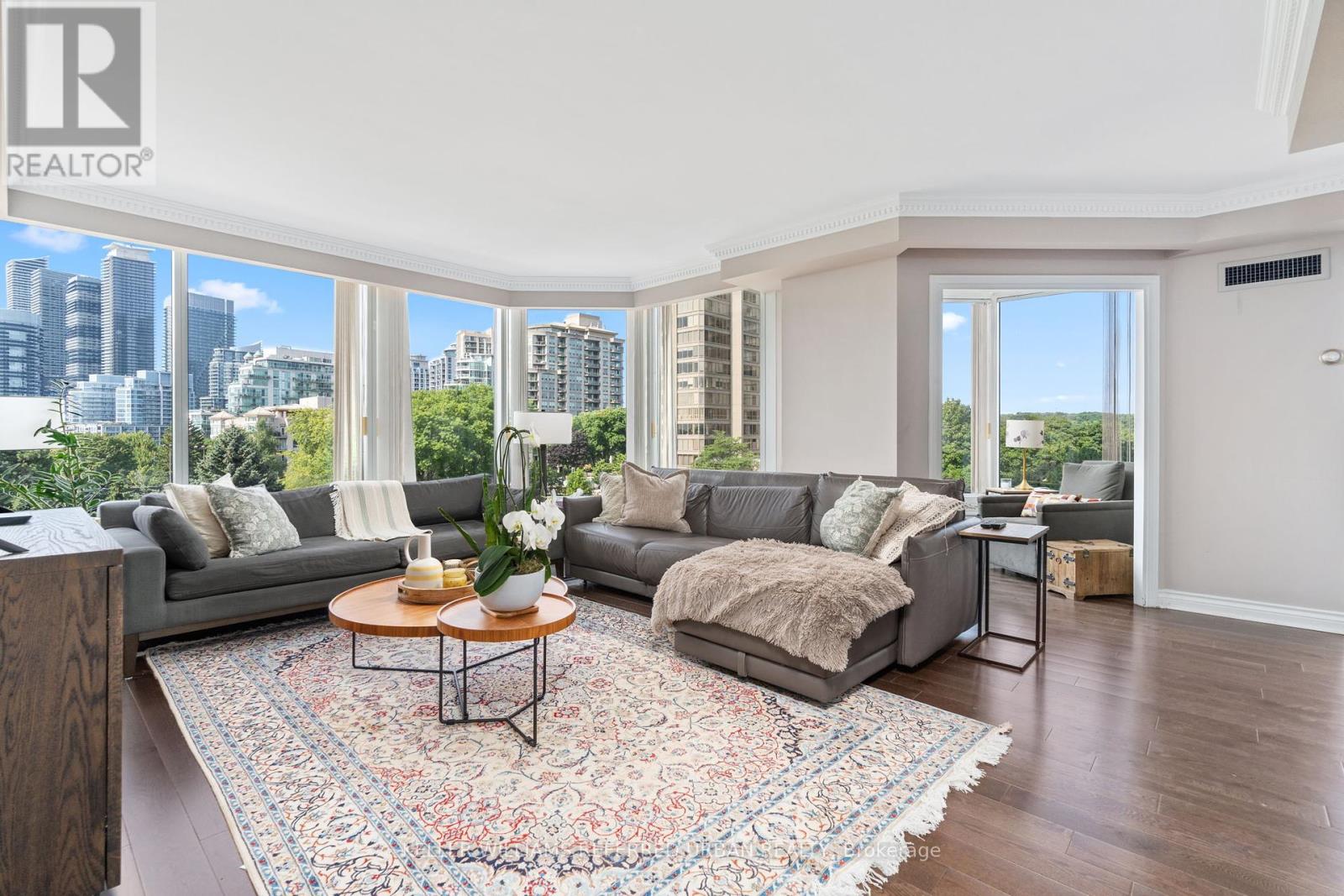 Photo 26 of 409 1 Palace Pier Court, Toronto ON