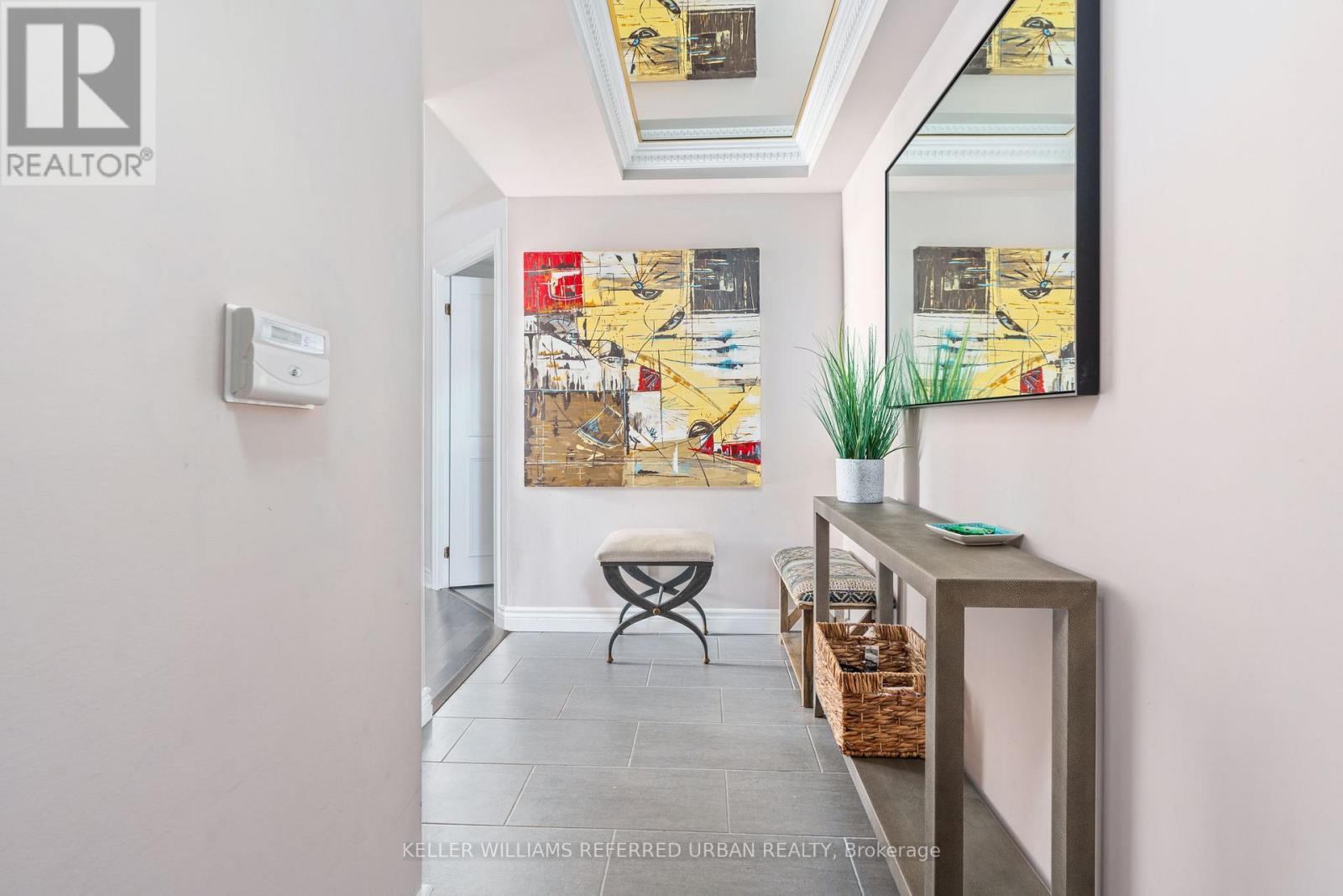 Photo 8 of 409 1 Palace Pier Court, Toronto ON