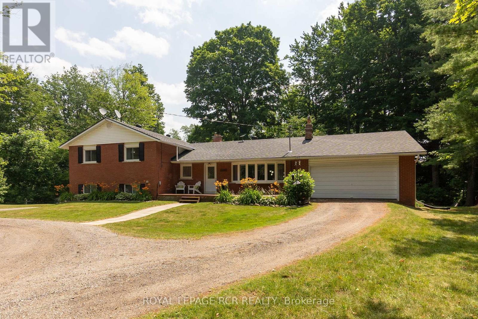 Photo 1 of 7561 Finnerty Side Road, Caledon ON