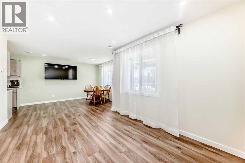 Photo 13 of 126 200 Brookpark Drive Sw, Calgary AB