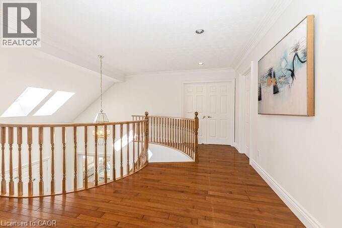 Photo 22 of 126 Montmorency Drive, Hamilton ON