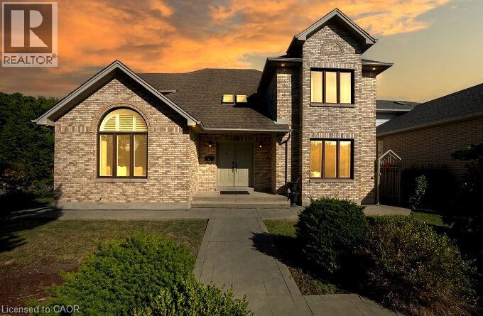 Photo 1 of 126 Montmorency Drive, Hamilton ON