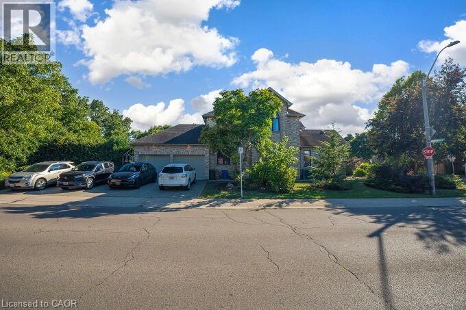 Photo 43 of 126 Montmorency Drive, Hamilton ON