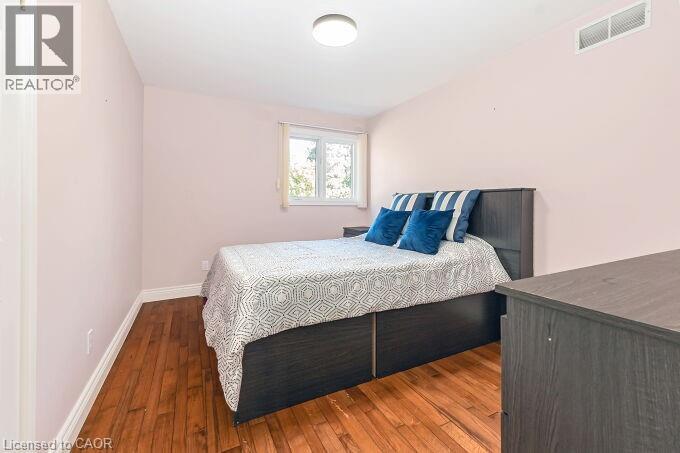 Photo 28 of 126 Montmorency Drive, Hamilton ON