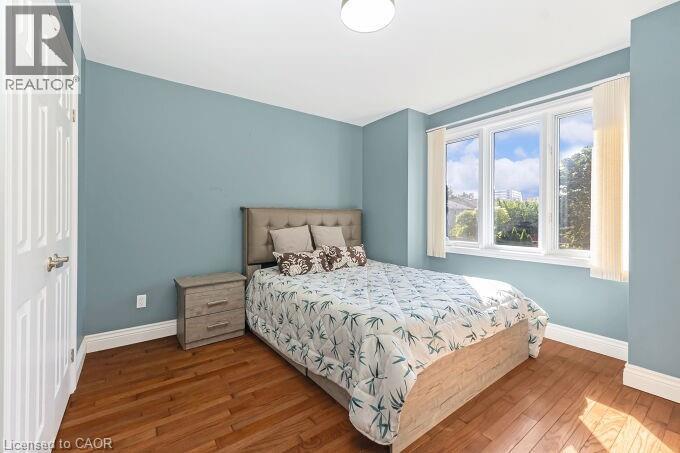Photo 34 of 126 Montmorency Drive, Hamilton ON