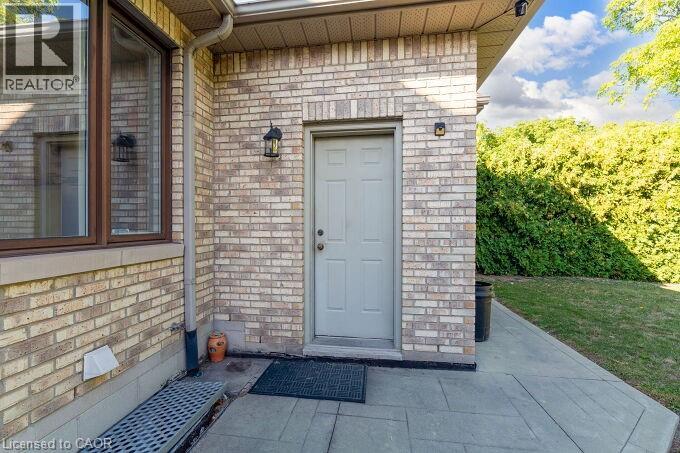 Photo 36 of 126 Montmorency Drive, Hamilton ON