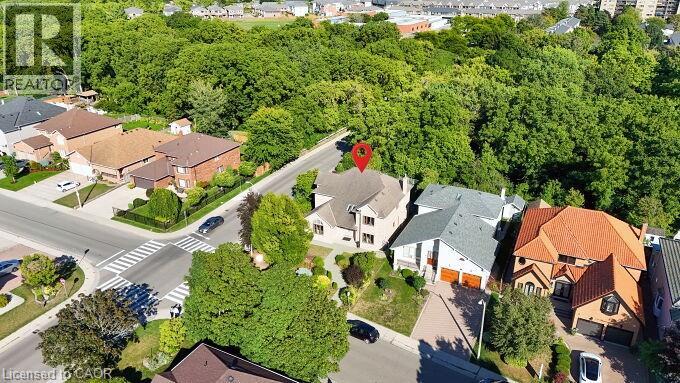 Photo 46 of 126 Montmorency Drive, Hamilton ON