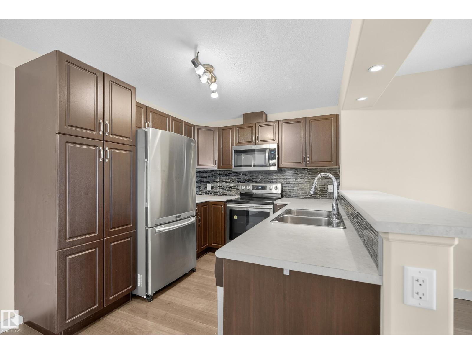 Photo 9 of 343 11505 Ellerslie Rd Sw, Edmonton AB
