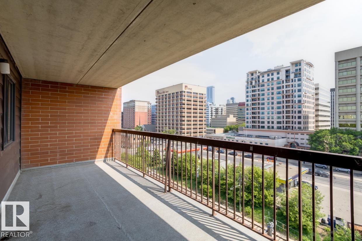 #707 9917 110 ST NW, Edmonton