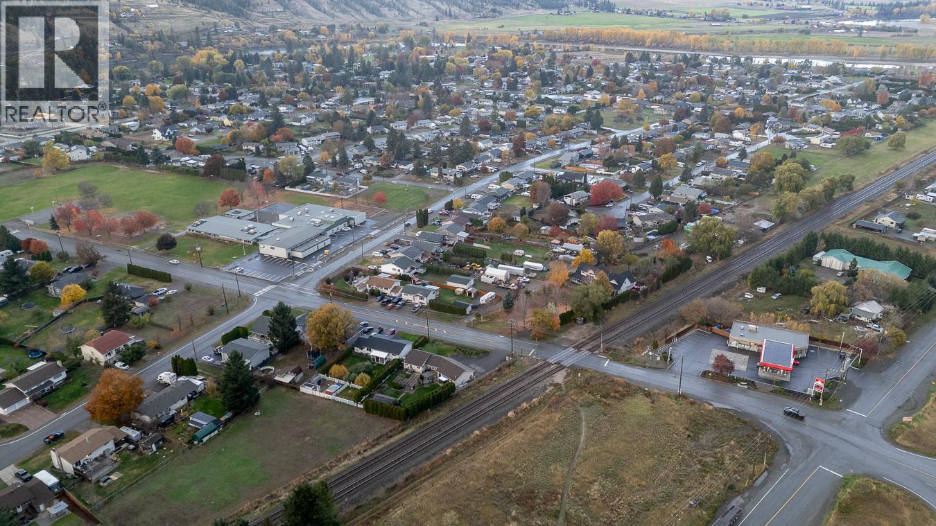 Photo 31 of 4349 Yellowhead Highway, Kamloops BC
