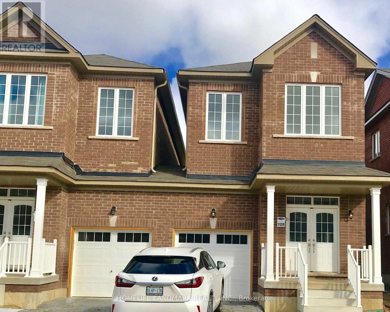 Photo 9 of 28 Titan Trail, Markham ON