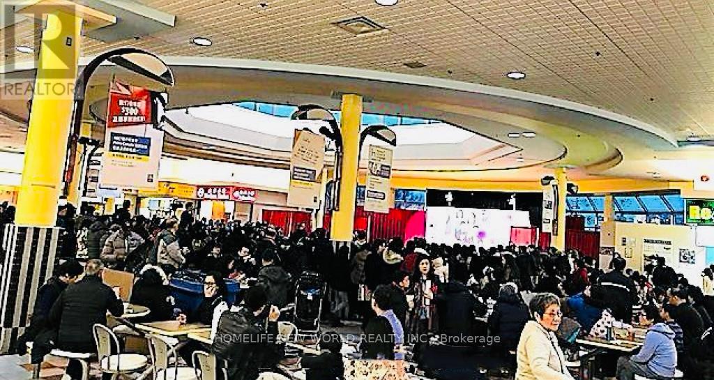 Photo 5 of 129 A 3255 Highway 7 E, Markham ON
