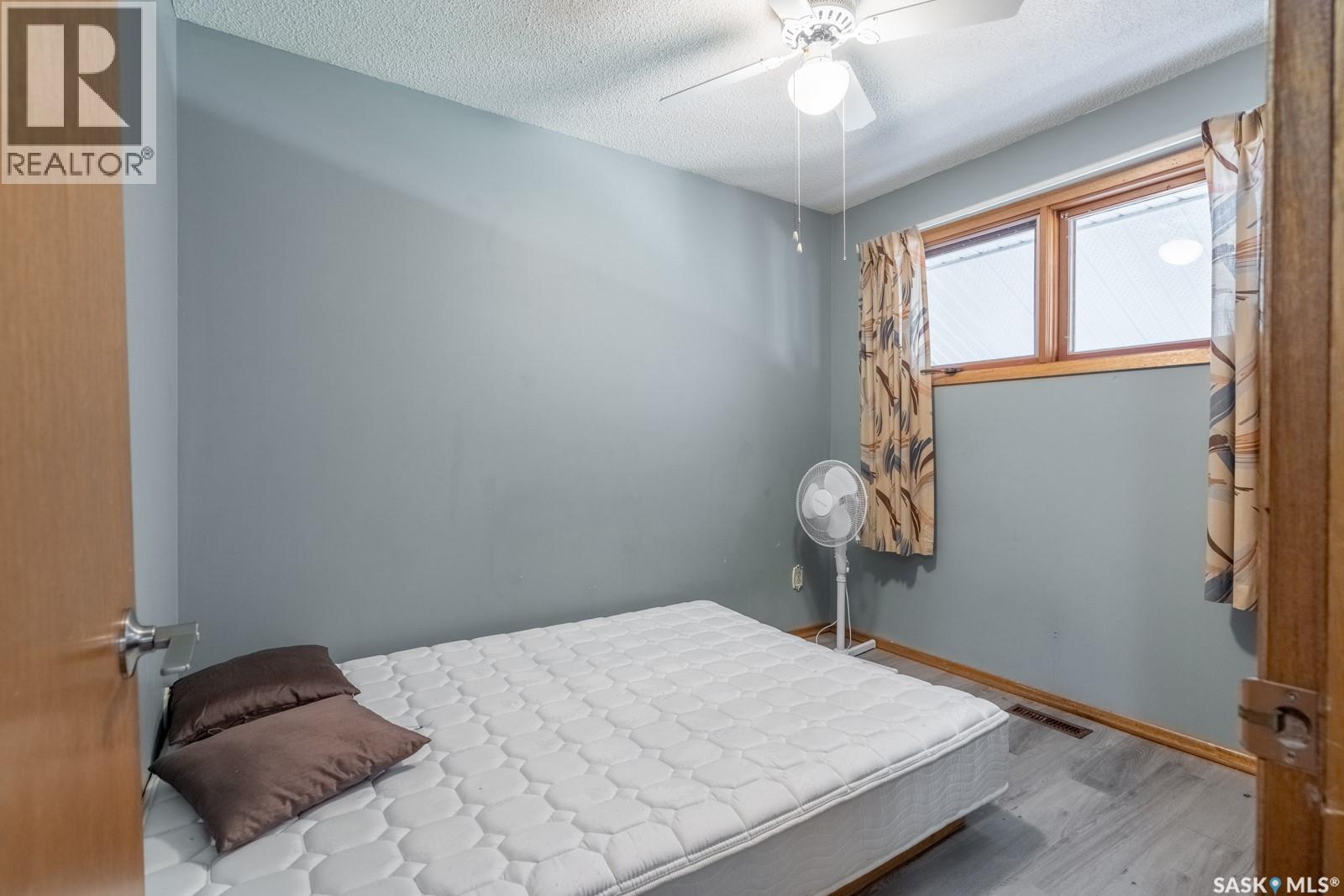 Photo 15 of 2332 Mcdonald Street, Regina SK