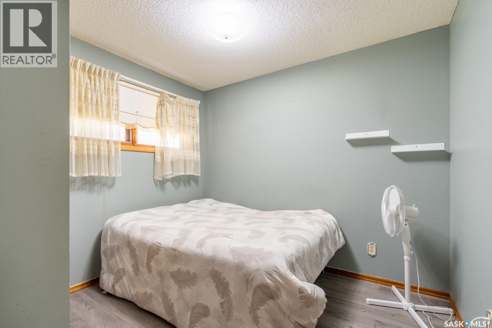 Photo 17 of 2332 Mcdonald Street, Regina SK