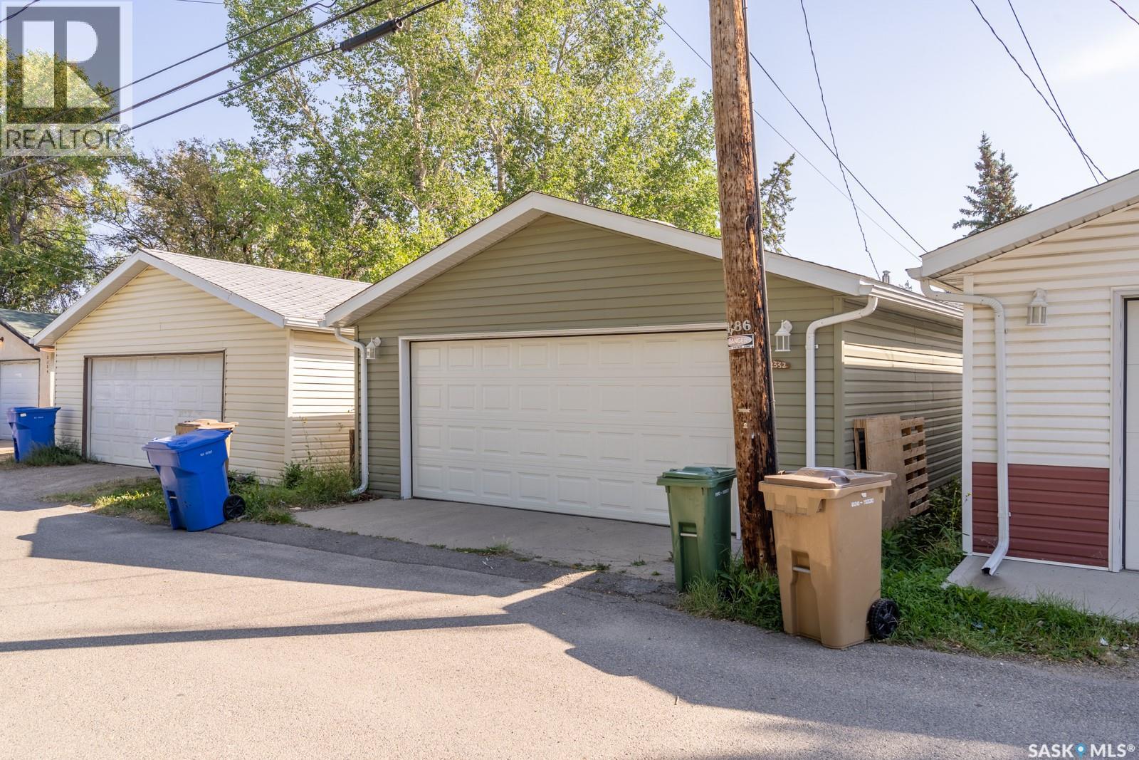 Photo 34 of 2332 Mcdonald Street, Regina SK