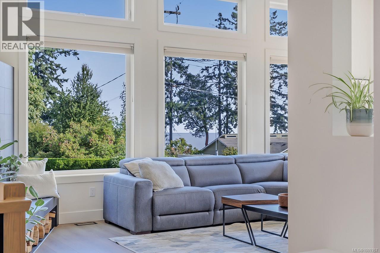 Photo 22 of 7273 Bayview Rd, Lantzville BC