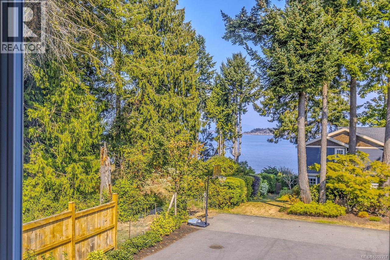 Photo 90 of 7273 Bayview Rd, Lantzville BC